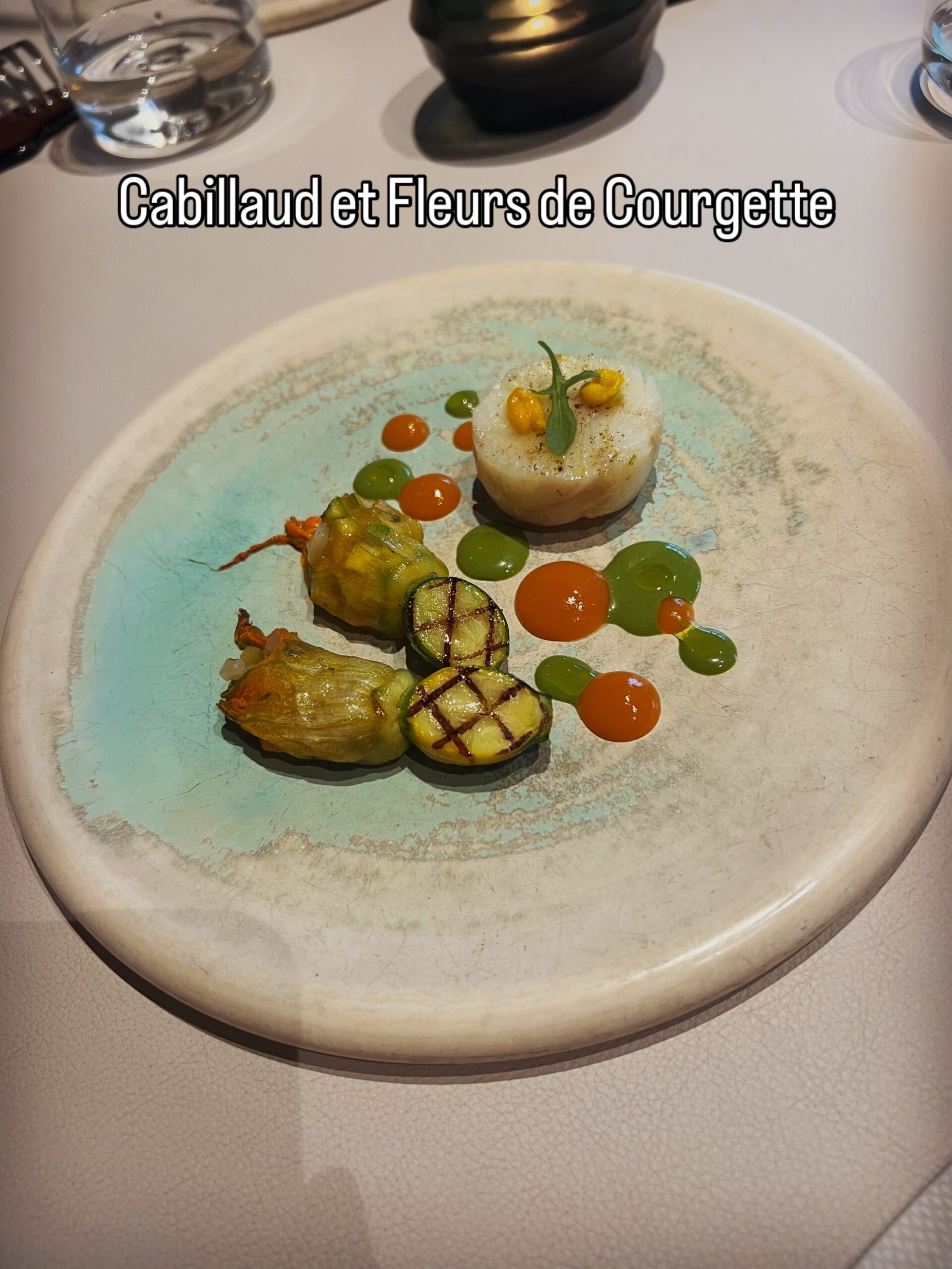 Zucchiniblüten und Kabeljau im Restaurant Arbane in Reims