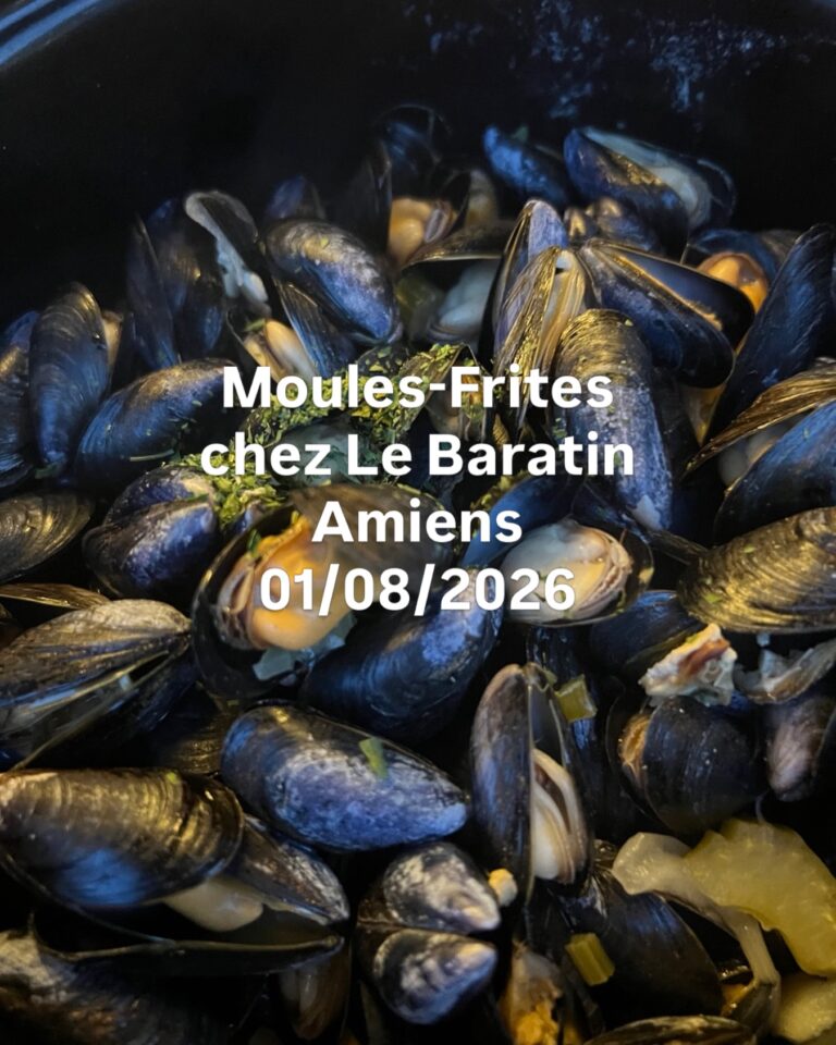 🇫🇷 Moules-Frites (Mussels Marinière and Fries)