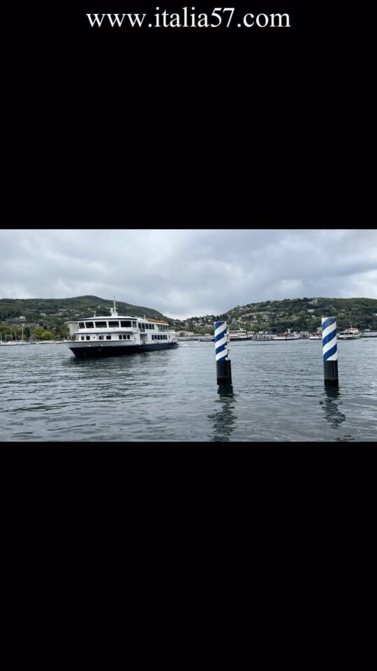 Italie - Lac de Côme : Ferry entre Côme et Bellagio (Partie 1)