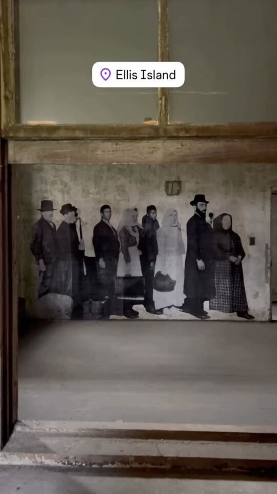 Ellis Island (Hard Hat Tour)