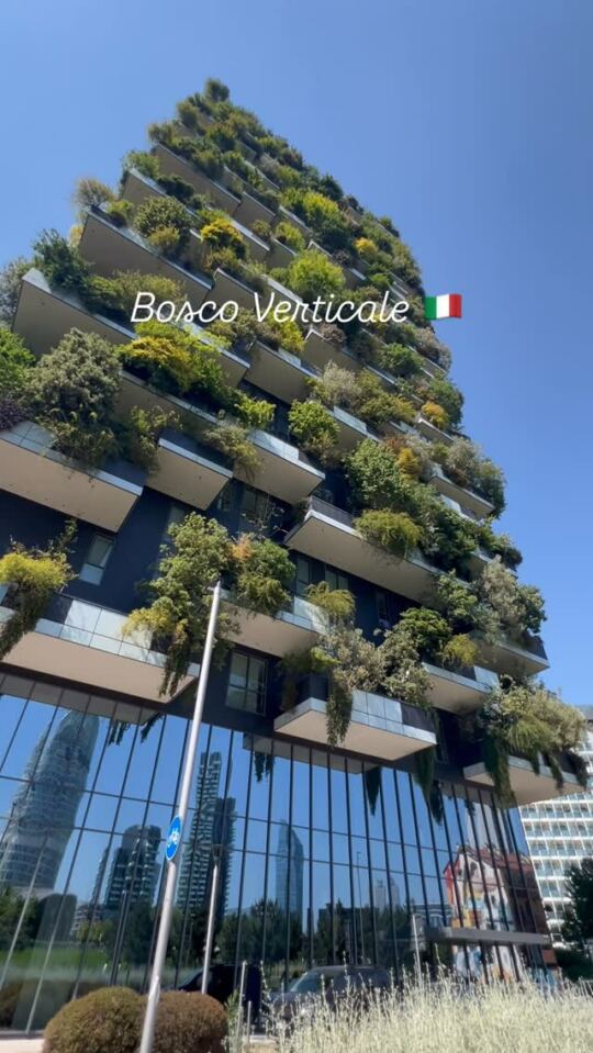 Milan Bosco Verticale !