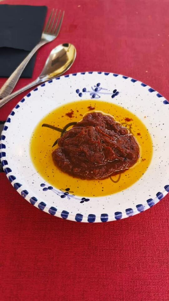 Côtelettes d'agneau 🐑🇹🇳 + Sauce Huile d'olive / Harissa.