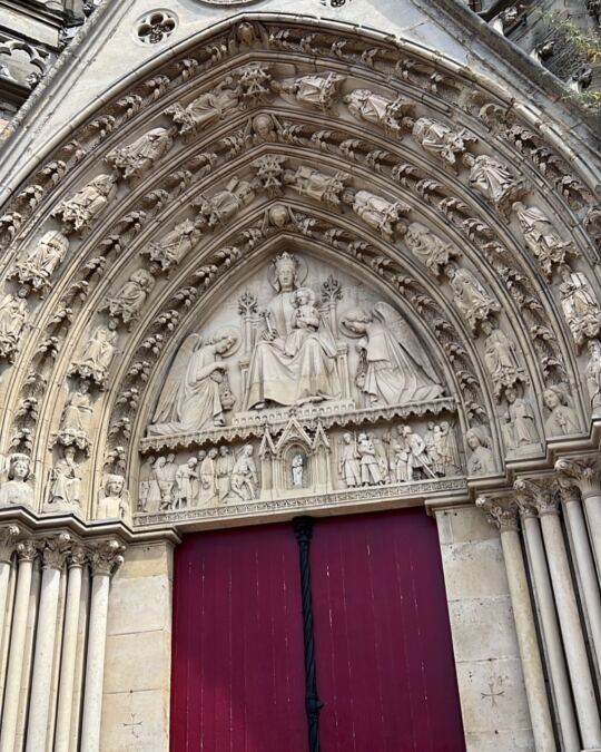 Basilique Notre-Dame de Bonsecours (Rouen, Normandie).