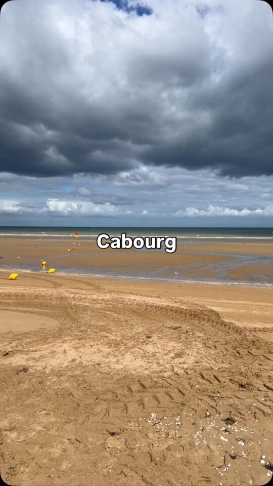POV : Quand tu débarques sur la plage de Cabourg.